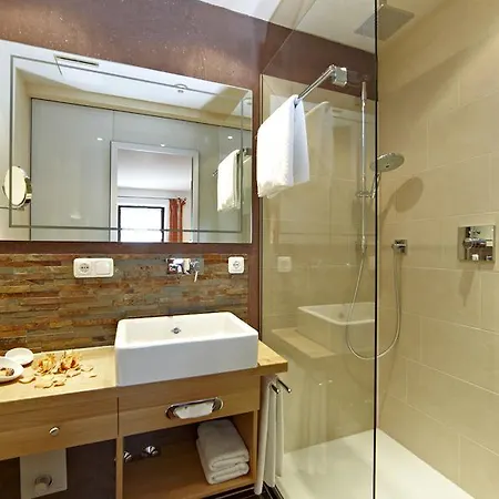 Landhaus Sonnenbichl 3* Mittenwald