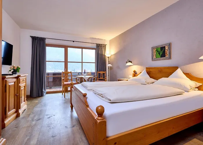 Hotel Sonnenbichl Mittenwald